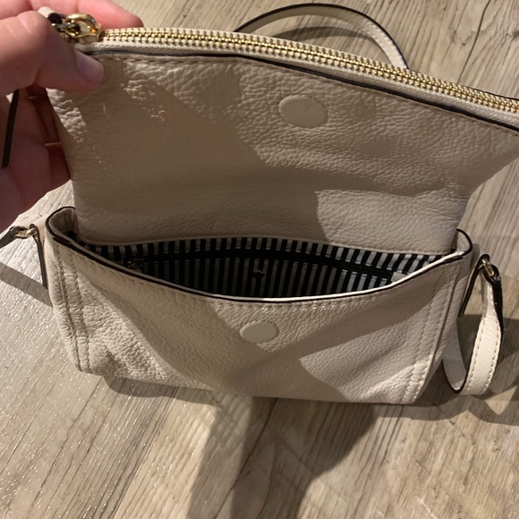 Kate Spade purse - Picture 4 of 5